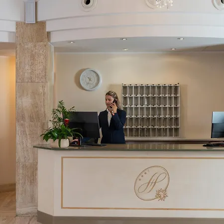 Otel Plaza Milano Marittima