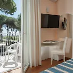 Hotel Plaza 3*