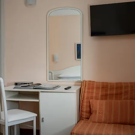 Ξενοδοχείο Plaza