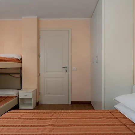 Plaza Μιλάνο Μαριτίμα