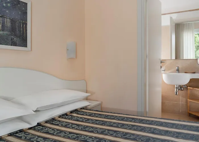 Plaza ميلانو ماريتيما