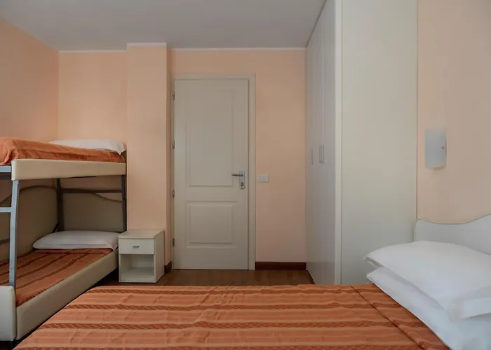 Plaza ميلانو ماريتيما